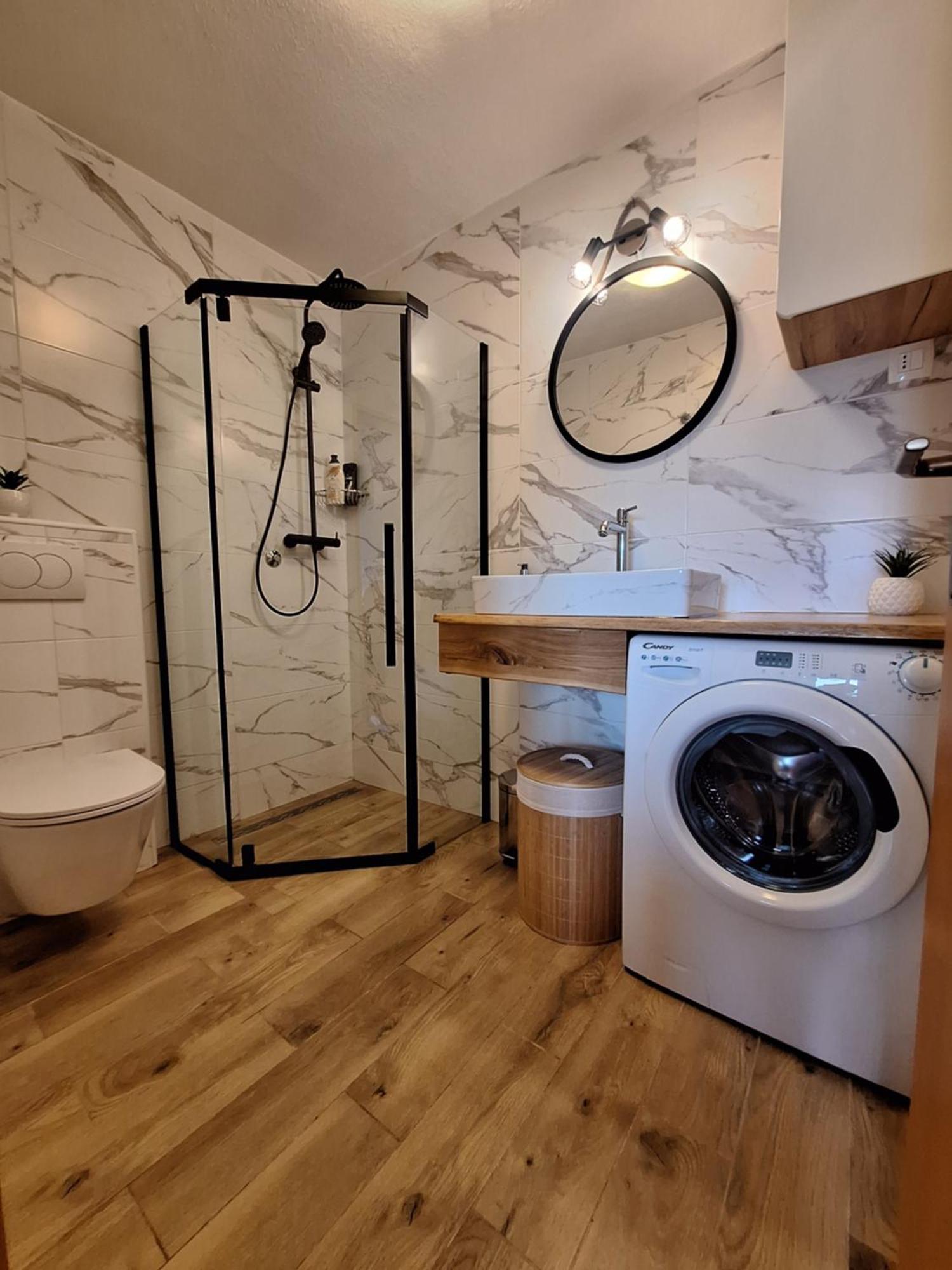 Apartmani Daria & Jure Traù Esterno foto